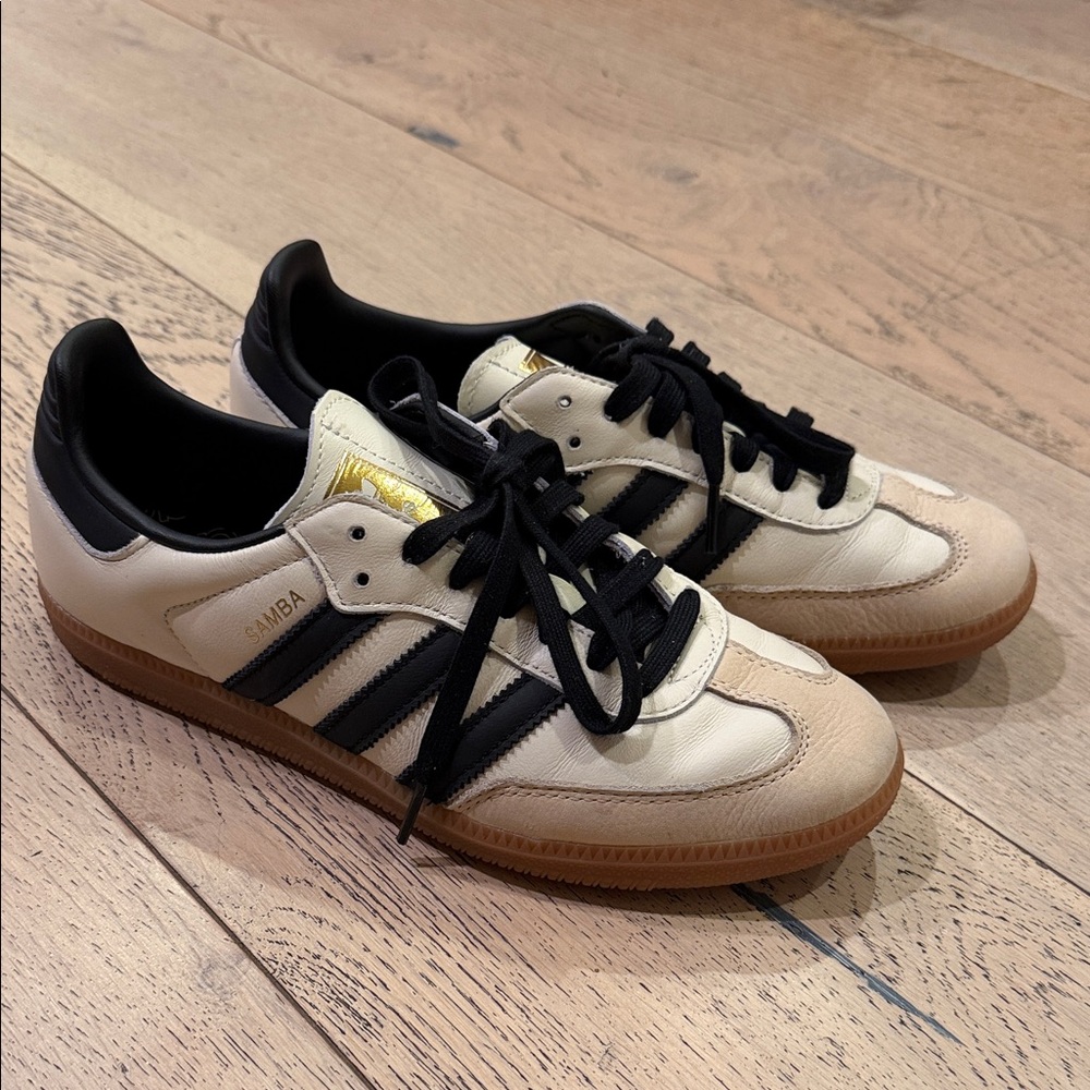 Adidas Samba womens Sneakers - Black and Cream